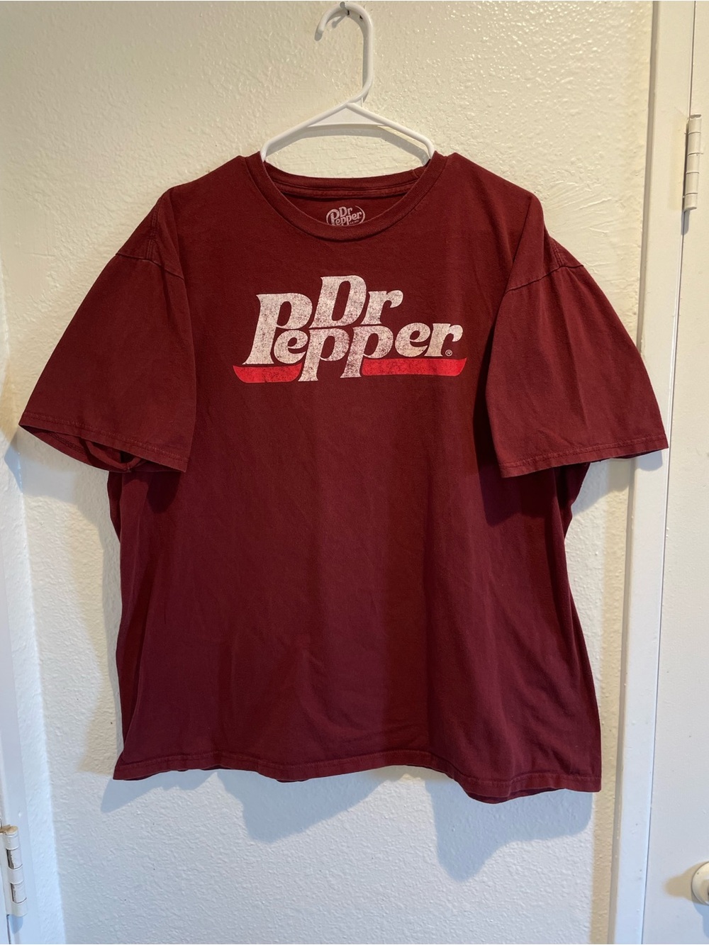 🥤 Retro Dr Pepper Distressed Logo Men’s Graphic Tee | Size 2XL 🤠